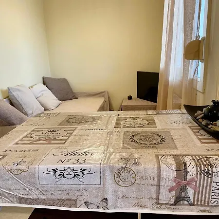 Thess * 塞萨洛尼基